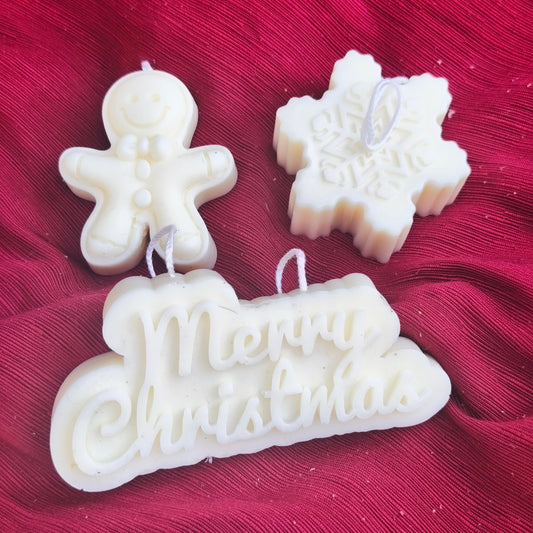 Pack de velas navideñas Velatea con figuras de copo de nieve, jengibre y Merry Christmas en caja regalo