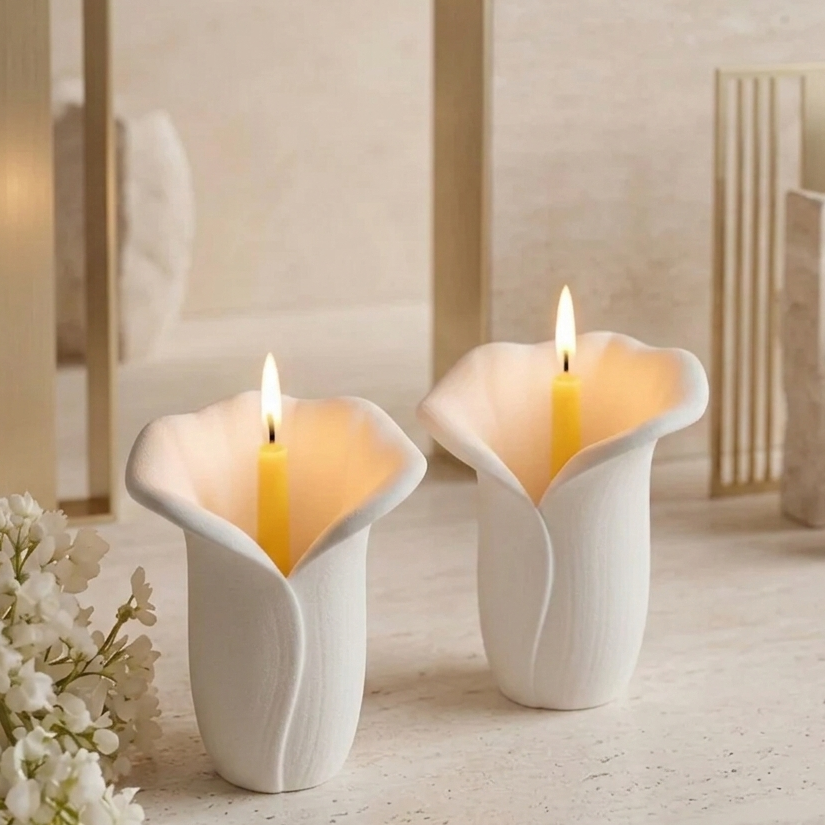 Detalle de velas sin tóxicos Velatea con forma de flor y aroma premium, rodeadas de elementos orgánicos para un ritual de desconexión en casa.